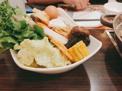 -呷哺呷哺(世贸.工三店)