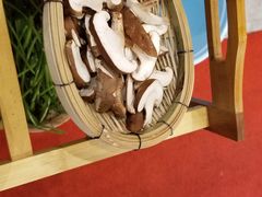 -阿婆情腊排骨火锅(饮玉巷店)