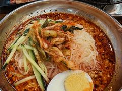 -韩风烤牛肉冷面店