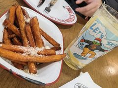 -Tube station站点比萨(王府井百货店)