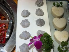 -城墙拐拐火锅(三峡广场黑金冠店)