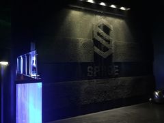 -SPACE(欢乐颂购物中心店)