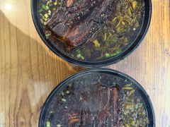 -小龙大肉面馆
