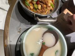 -吴越荣记苏州菜·松鼠桂鱼100%活鱼现做(斜塘老街店)