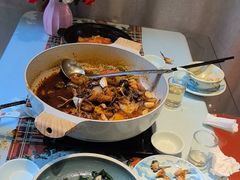 -刘姐啤酒鱼民族演艺餐厅(西街总店)