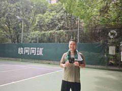 -快网网球俱乐部(徐汇爱建园店)