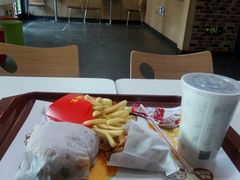 -华莱士·全鸡汉堡(艳粉店)