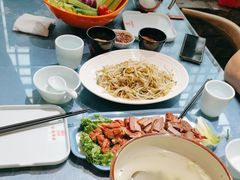 -乔家小院•非遗驴肉•本地小海鲜(滨河路店)