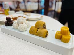 -鸿宾楼(展览馆路店)