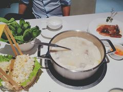 -煲王粤菜餐厅(中侨中心店)