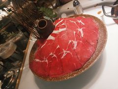 精选上脑牛肉-洪氏嗨捞·猪肚鸡火锅(阳光天地店)