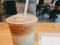 -星巴克臻选(周浦万达店)