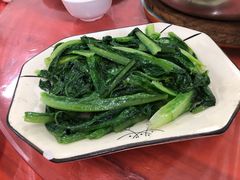 -银峰农庄·特色烧鸡·鲜无花果浸鸡