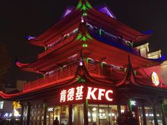 -巴陵广场