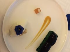 -广州塔卢特斯法国旋转餐厅