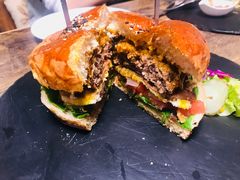 -HIGH FIVE哈福手工汉堡(桂林路店)