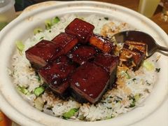 红烧肉焖饭-新白鹿餐厅(龙游路总店·杭帮菜名店)
