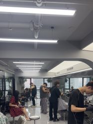 -宫铭烫发染发接发店