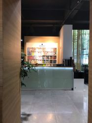 -CARR SALON