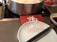 -捞王锅物料理(上海世茂广场店)