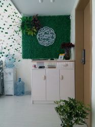 -荟草堂专业祛痘修护中心