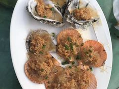 -四川小胡子海鲜(丁村万人海鲜广场店)