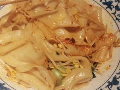 招牌油泼扯面-陕味食族油泼面(工商大学店)