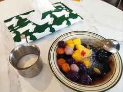 -堂屋糖水店(愚园店)