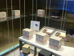 -奈雪的茶(湖滨银泰in77C区PRO店)