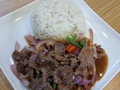 洋葱牛肉饭-就这么牛潮式牛肉火锅(华侨城店)
