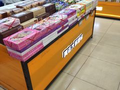 面包甜点陈列柜-真老大房(南京东路店)
