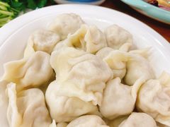 -鹤乡东北菜(崮山路店)