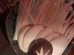 菌菇拼盘-左庭右院鲜牛肉火锅(新梅广场店)