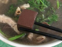 -田海鹰猪血汤(平东一街店)