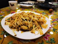 -芳姨广东砂锅粥(张庄路店)