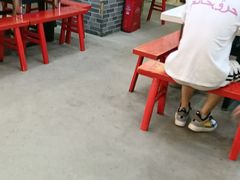 -晓彭肥肠鸡·泡椒鸡火锅(水木天地店)
