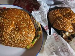 -The Habit Burger Grill 哈比特汉堡(爱琴海店)