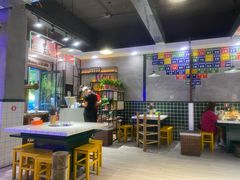 -巴隆门重庆老火锅(太湖路店)