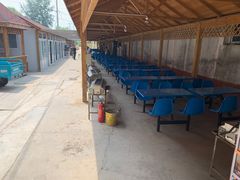 -亲兄弟真人CS团建拓展基地