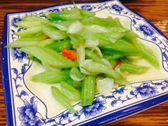-东北人家铁锅炖(鞍山路店)