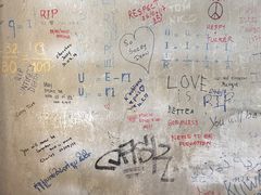 -吐斯廉屠杀博物馆