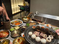-草家酱蟹炭火烤肉店(珲春南路一店)