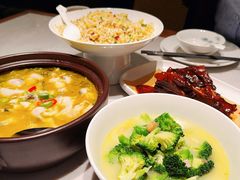 鱼汤西兰花-大潮淮·淮扬菜(何园旗舰店)