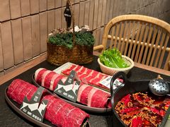 -三出山火锅(南京万象天地店)