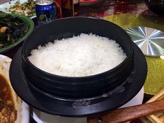 老铁锅香米饭-闯关东东北农家菜(崂山石老人店)