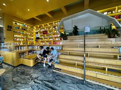 -新华书店(顺峰山公园店)
