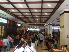等位区-龙抄手(春熙路总店)