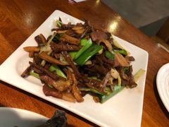 -黑鸡小馆(金源店)