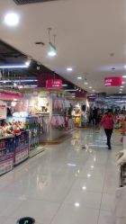 -孩子王(奥克斯广场店)