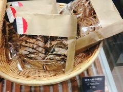-巴黎贝甜(杨浦宝地店)